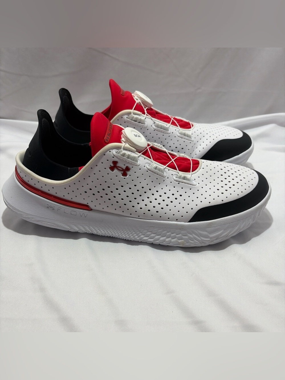 Under Armour White, Red & Black SlipSpeed Training Shoes with BOA Closure - Picture 4 of 7